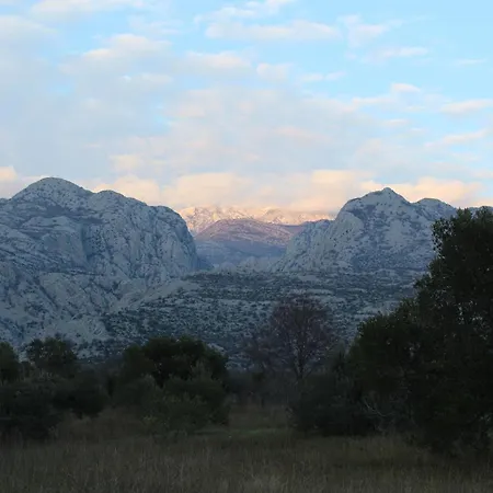 Сasa de vacaciones House Starigrad Paklenica