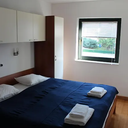 Holiday home House Starigrad Paklenica